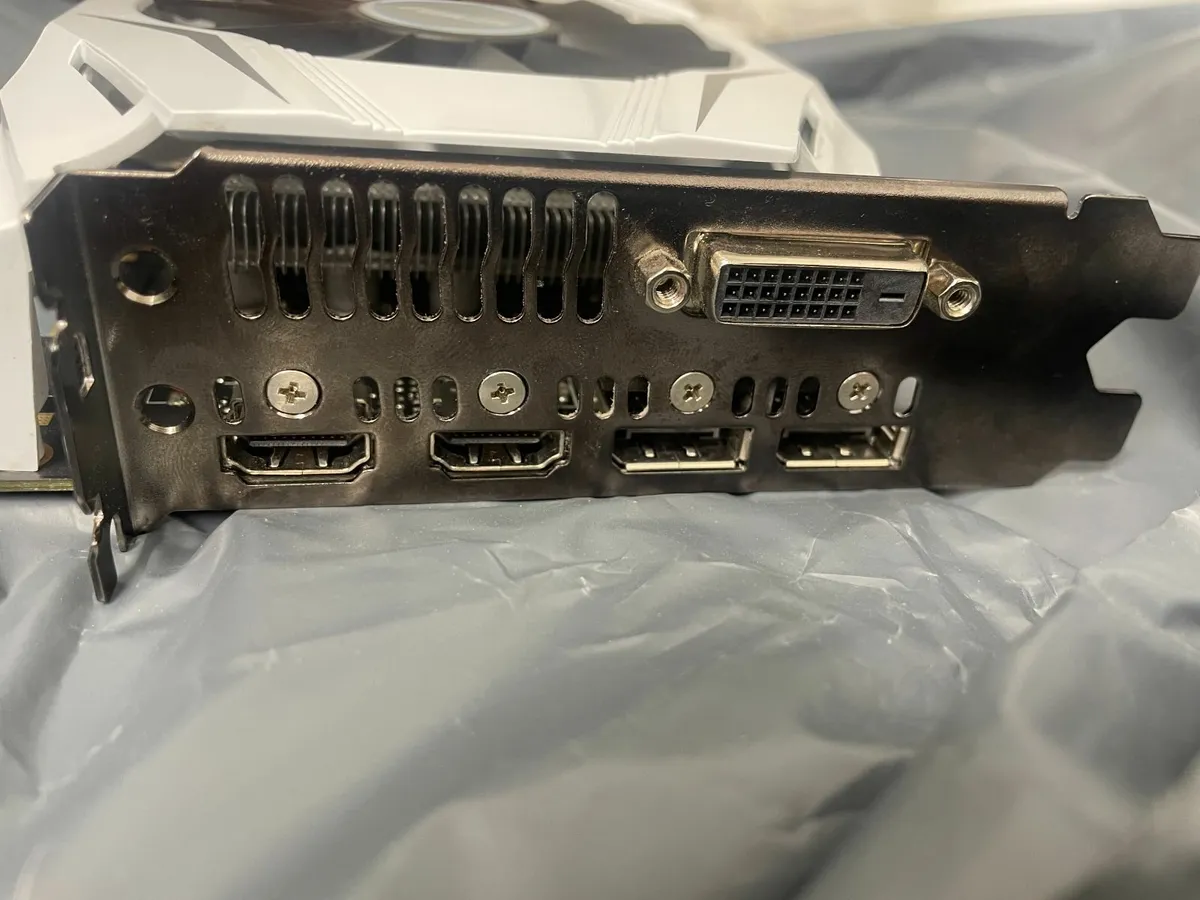 ASUS Dual GTX 1070 8GB Graphics Card GPU - Image 3