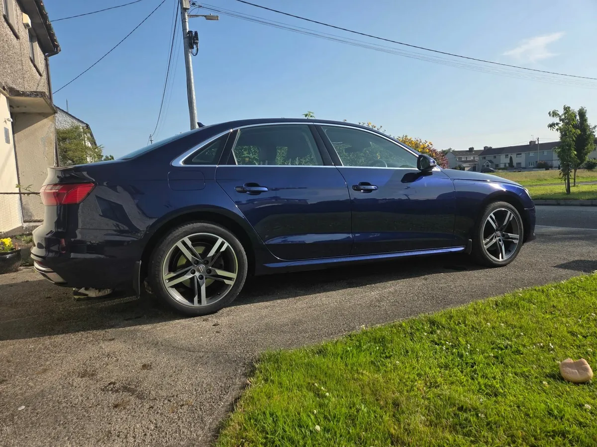 Audi A4 2020 - Image 2