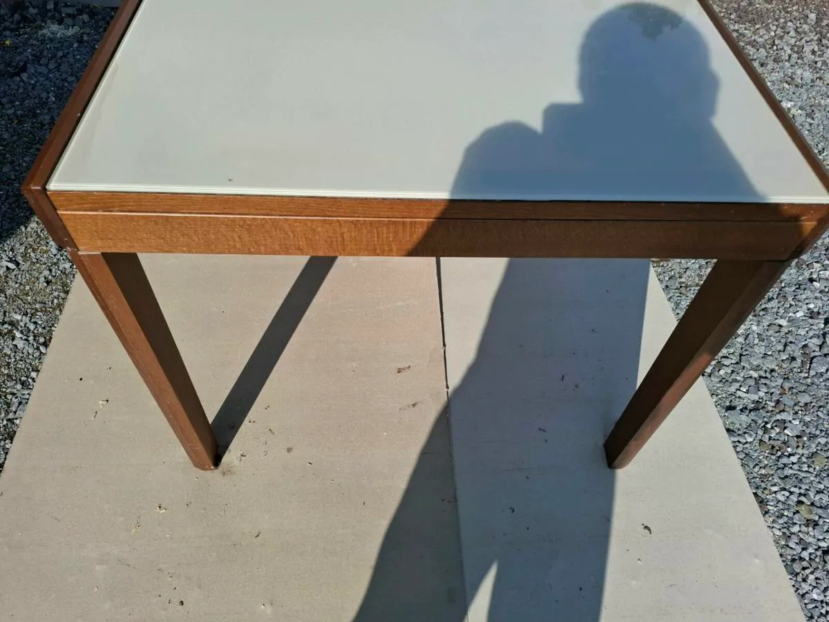 Kitchen table - Image 2
