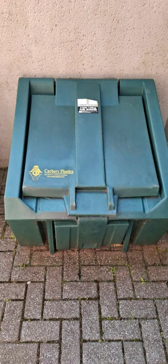 Coal bunker -- like  new..160kgs