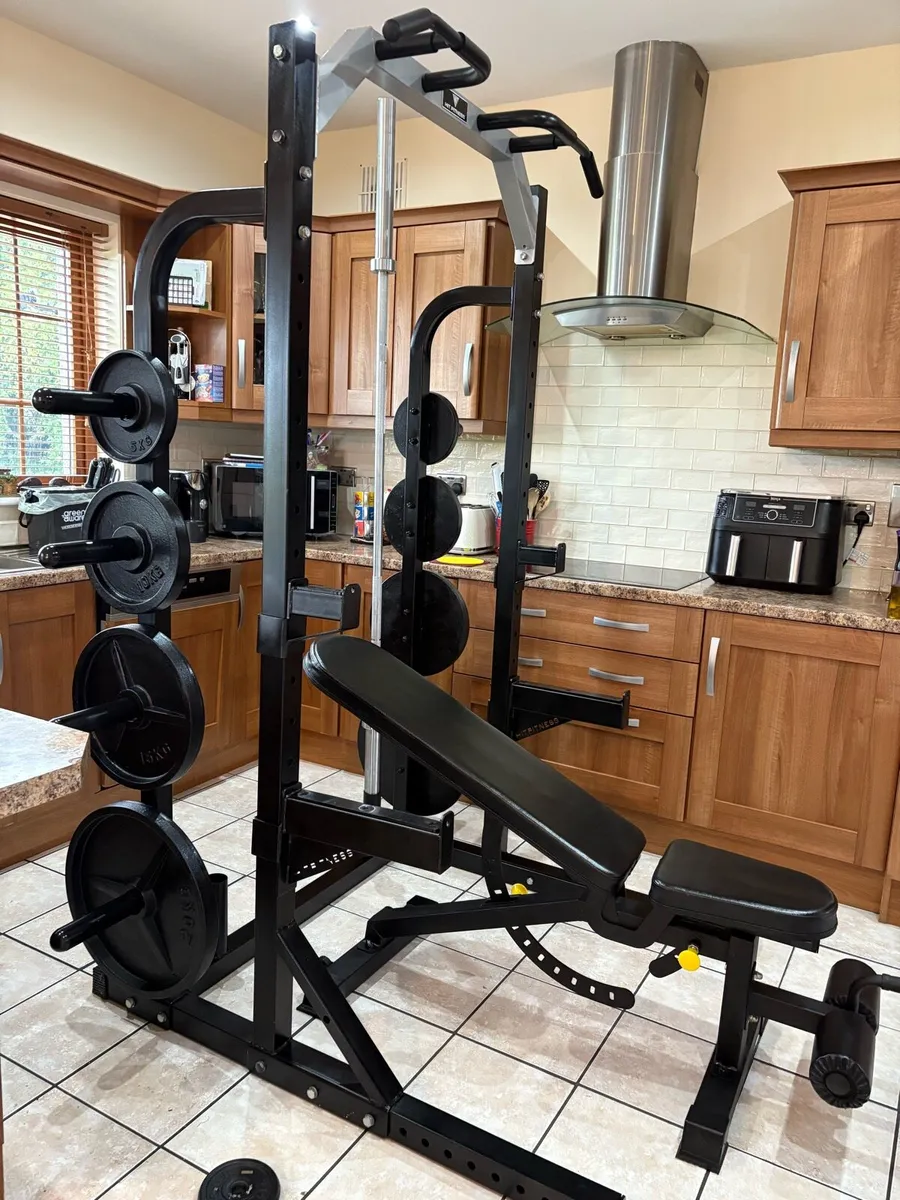 WITHOUT DOUBT  BEST GYM WEIGHTLIFTING SET UP!!! - Image 2