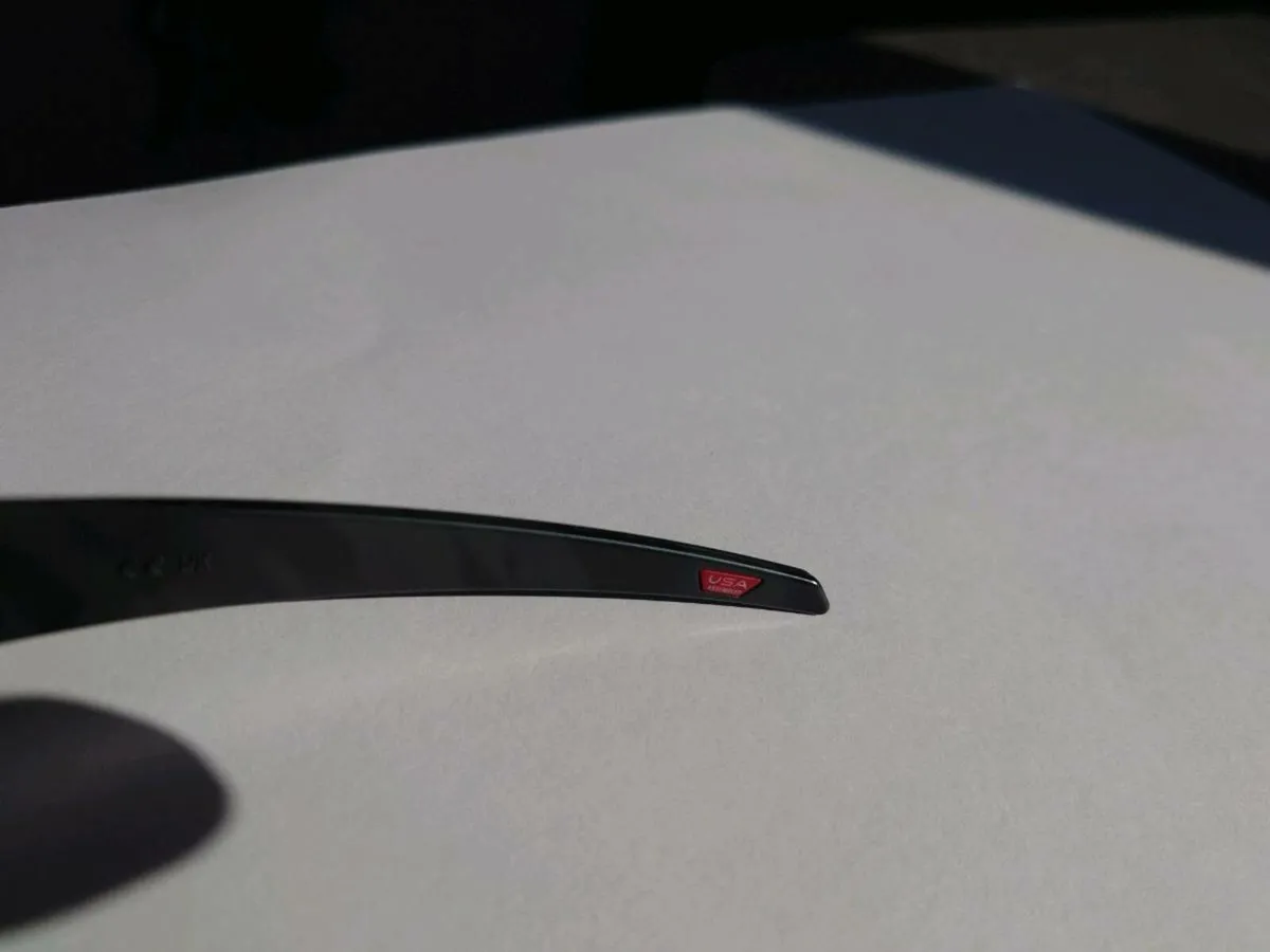 Oakley sunglasses - Image 4