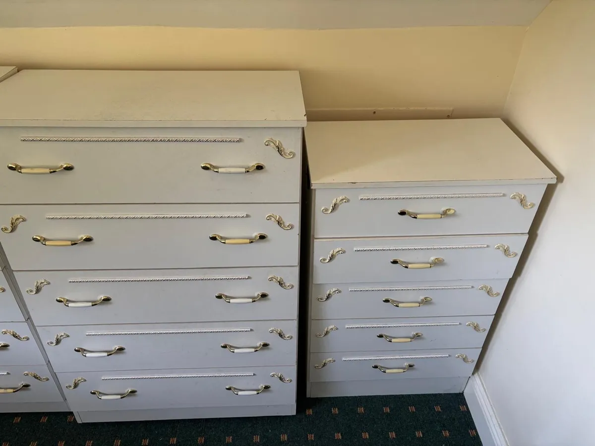 Set of 3 chest of drawers - Image 2