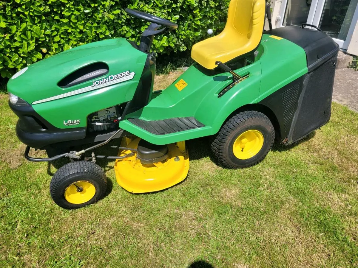 John deere castlegarden lawnmower - Image 3