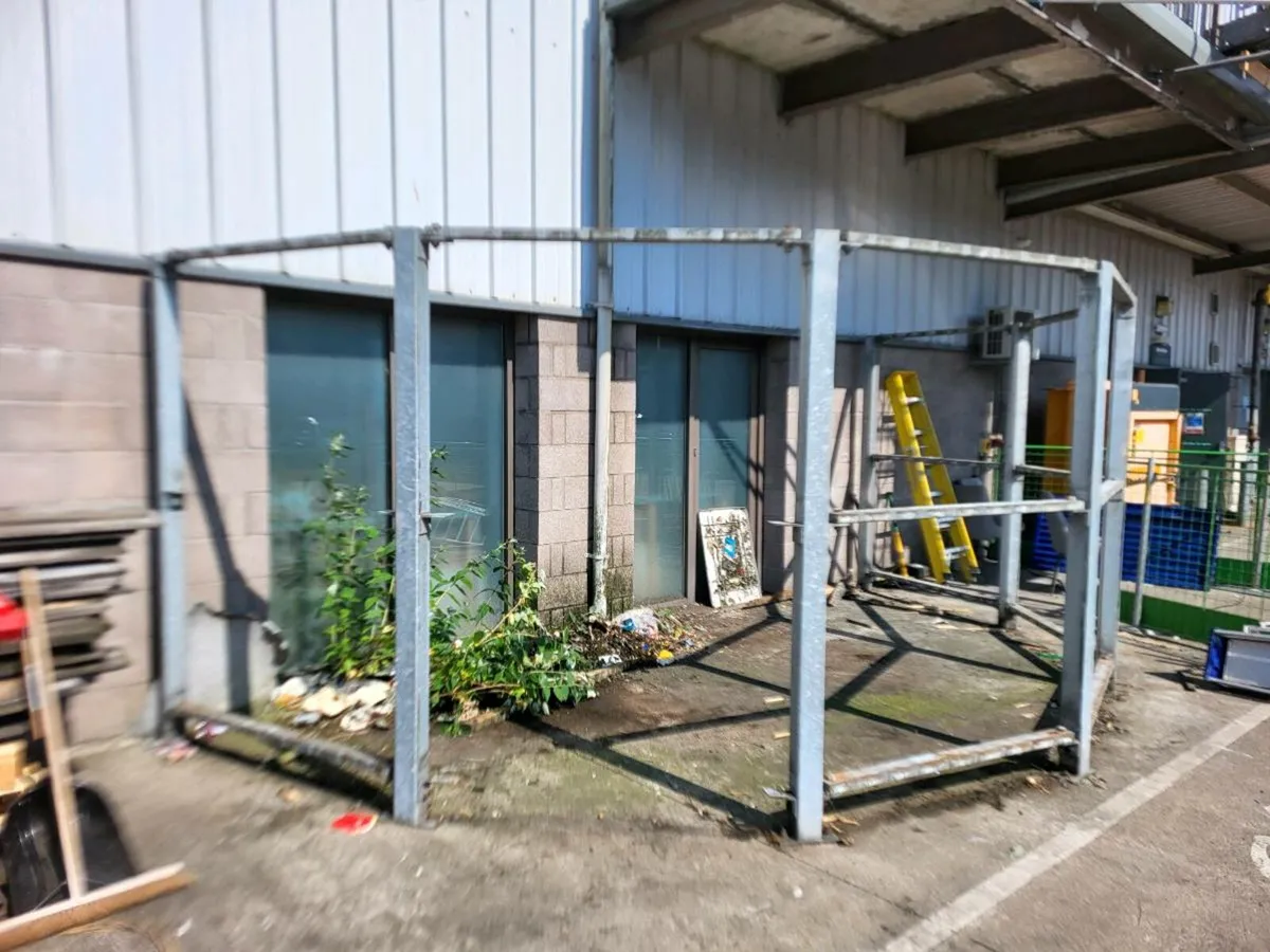 Galvanised posts - Image 4