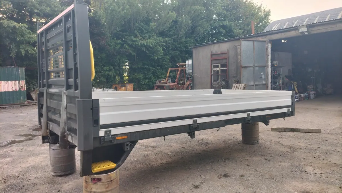 Pickup  flatbed ( bed only) - Image 4