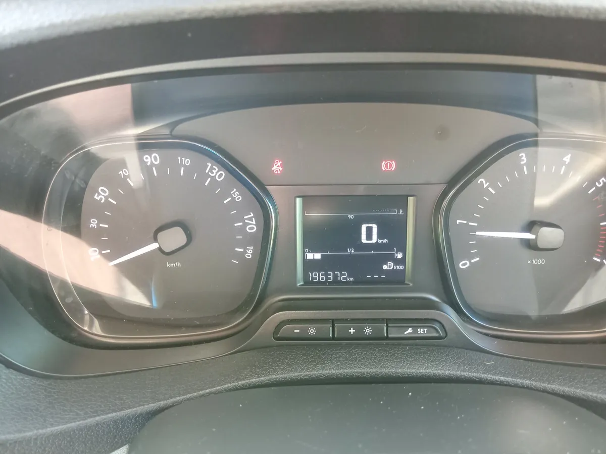 Citroen Dispatch 2020 - Image 3
