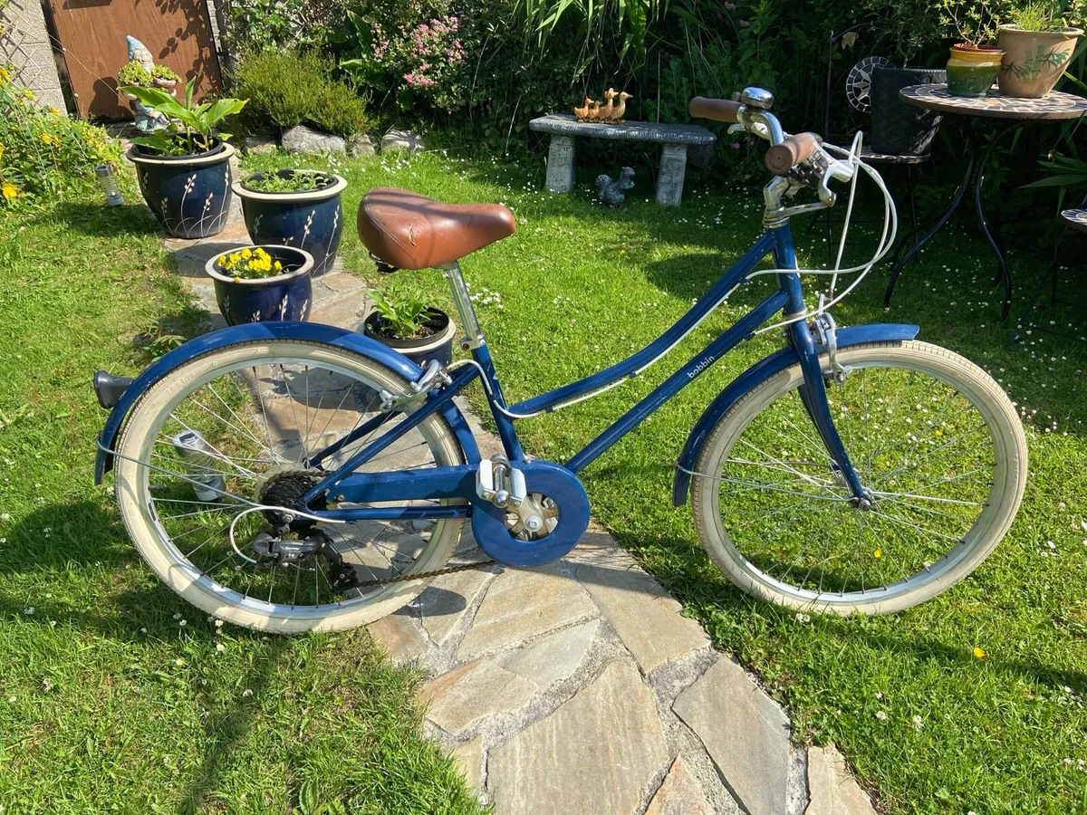Girls.  Bicycle - Image 1