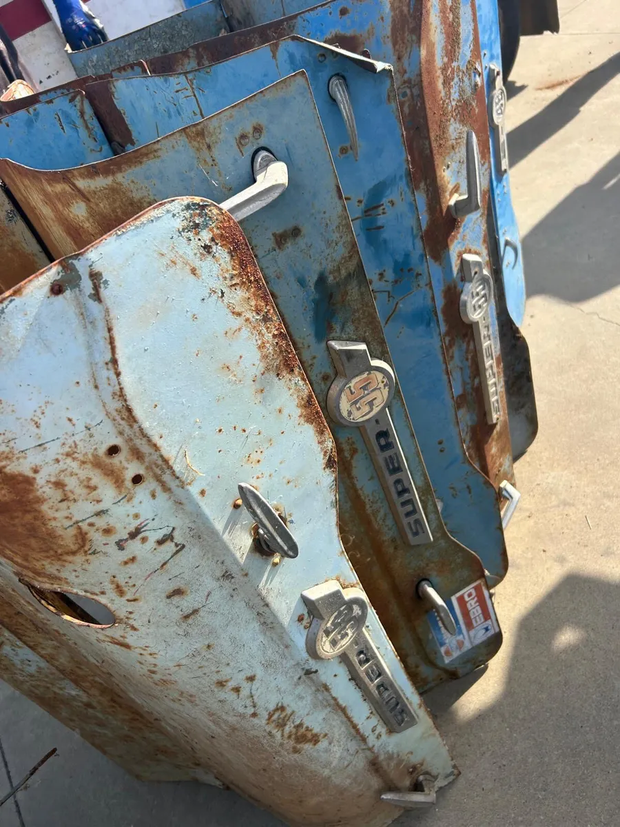 Fordson Major Bonnets - Image 2