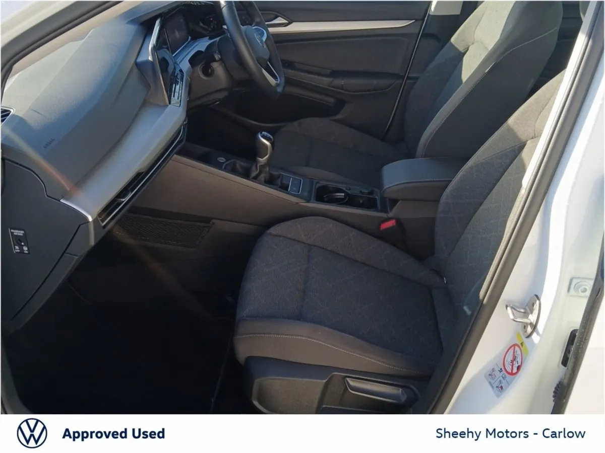 Volkswagen Golf 1.0tsi Life 5DR - Image 4