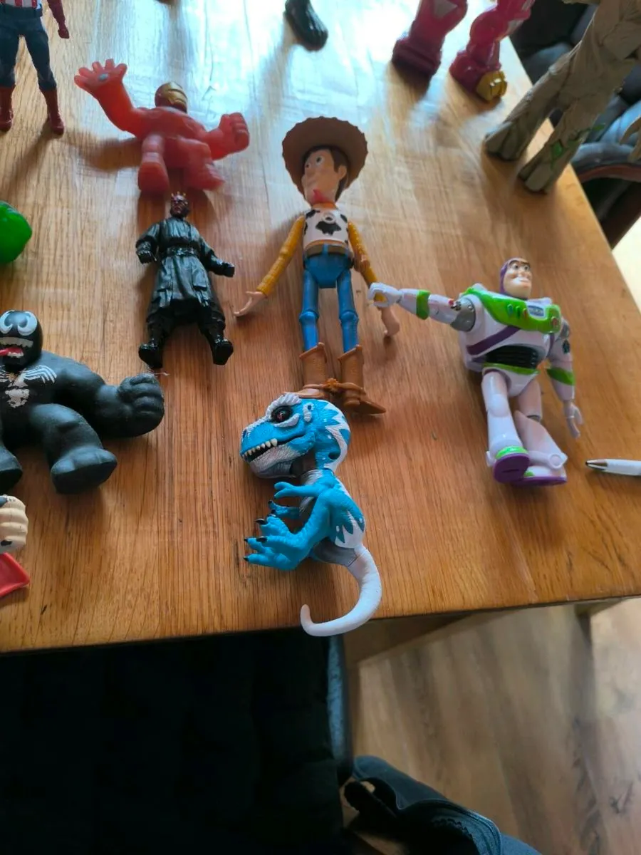 Toys - Image 4