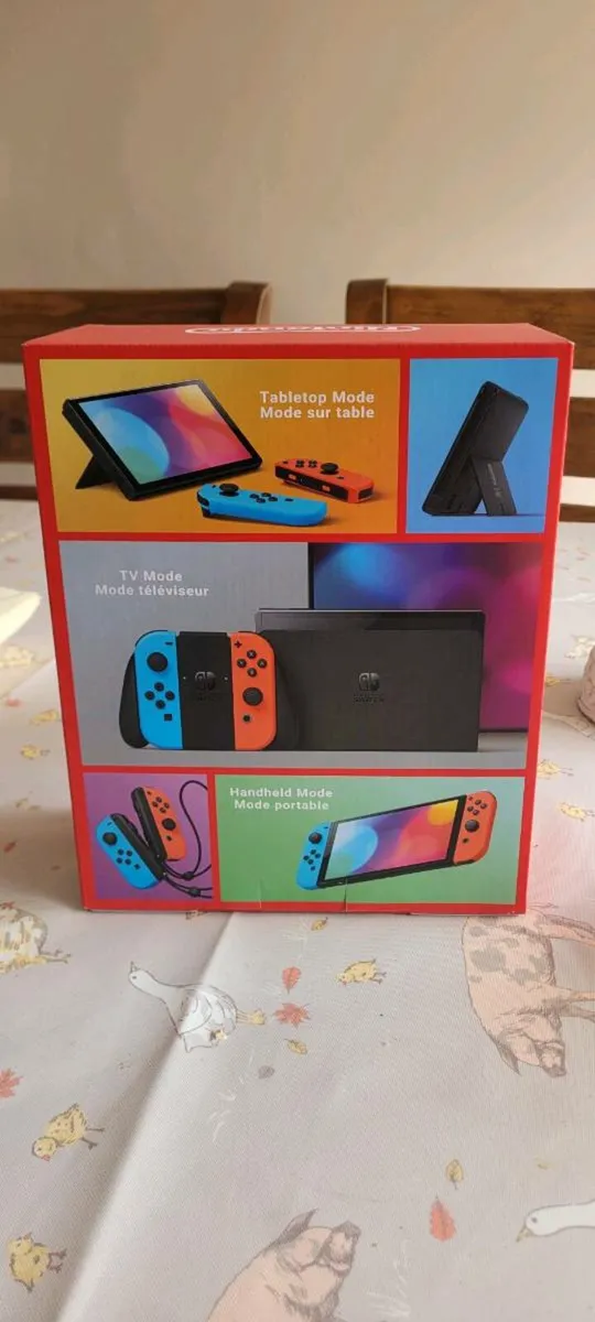 Nintendo Switch Oled - Image 2
