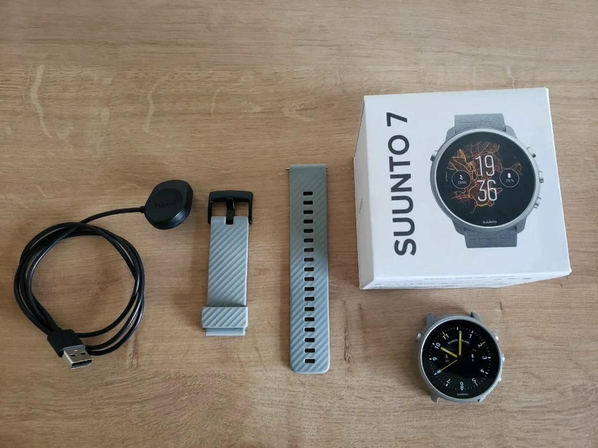 Smart watch Suunto 7 - Image 1