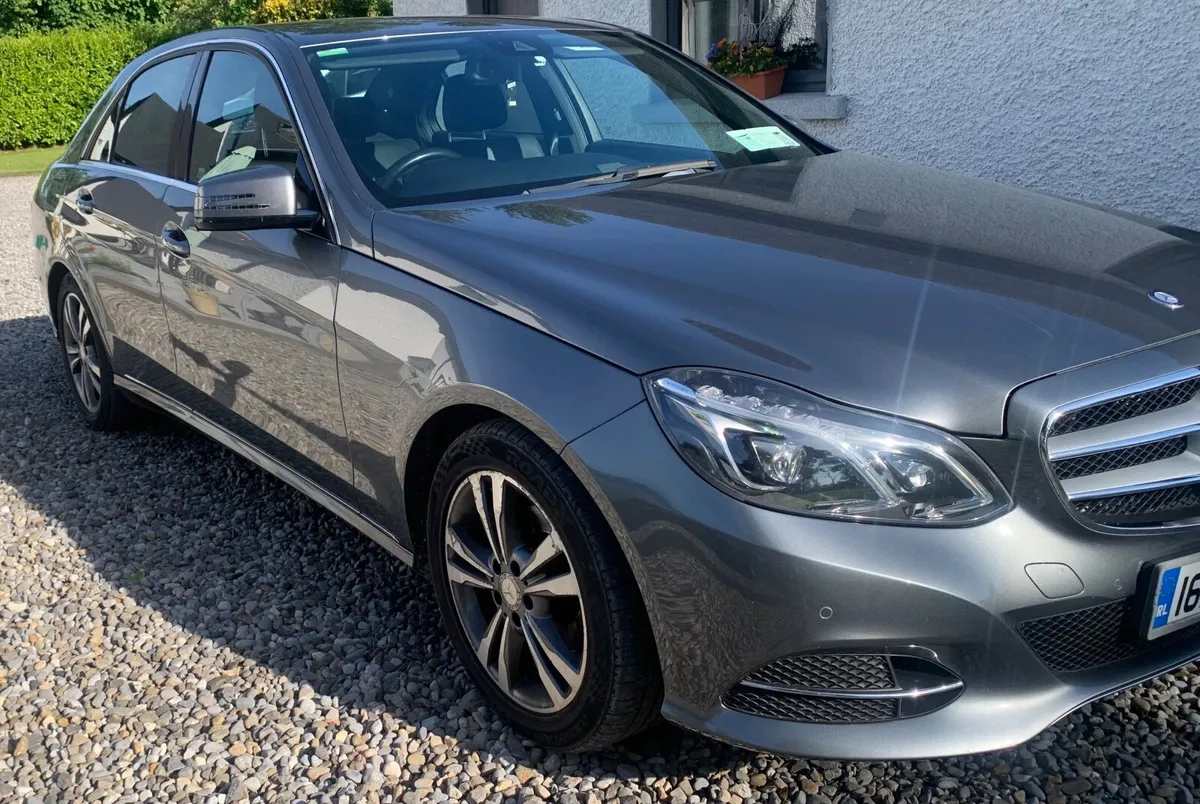 Mercedes-Benz E-Class 2016 - Image 1