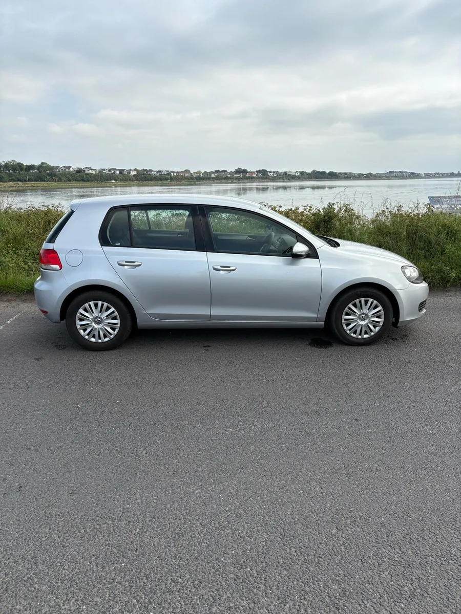 TRENDLINE 1.4 Manual Volkswagen Golf - Image 3