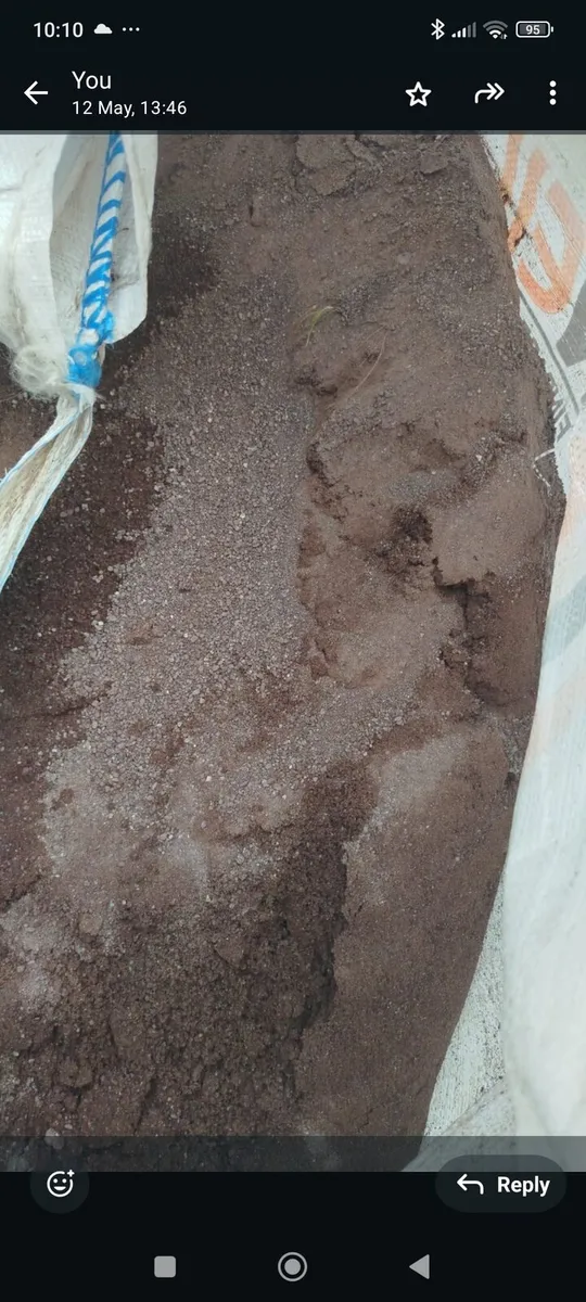 **FREE** Stone and mixing sand - Image 4