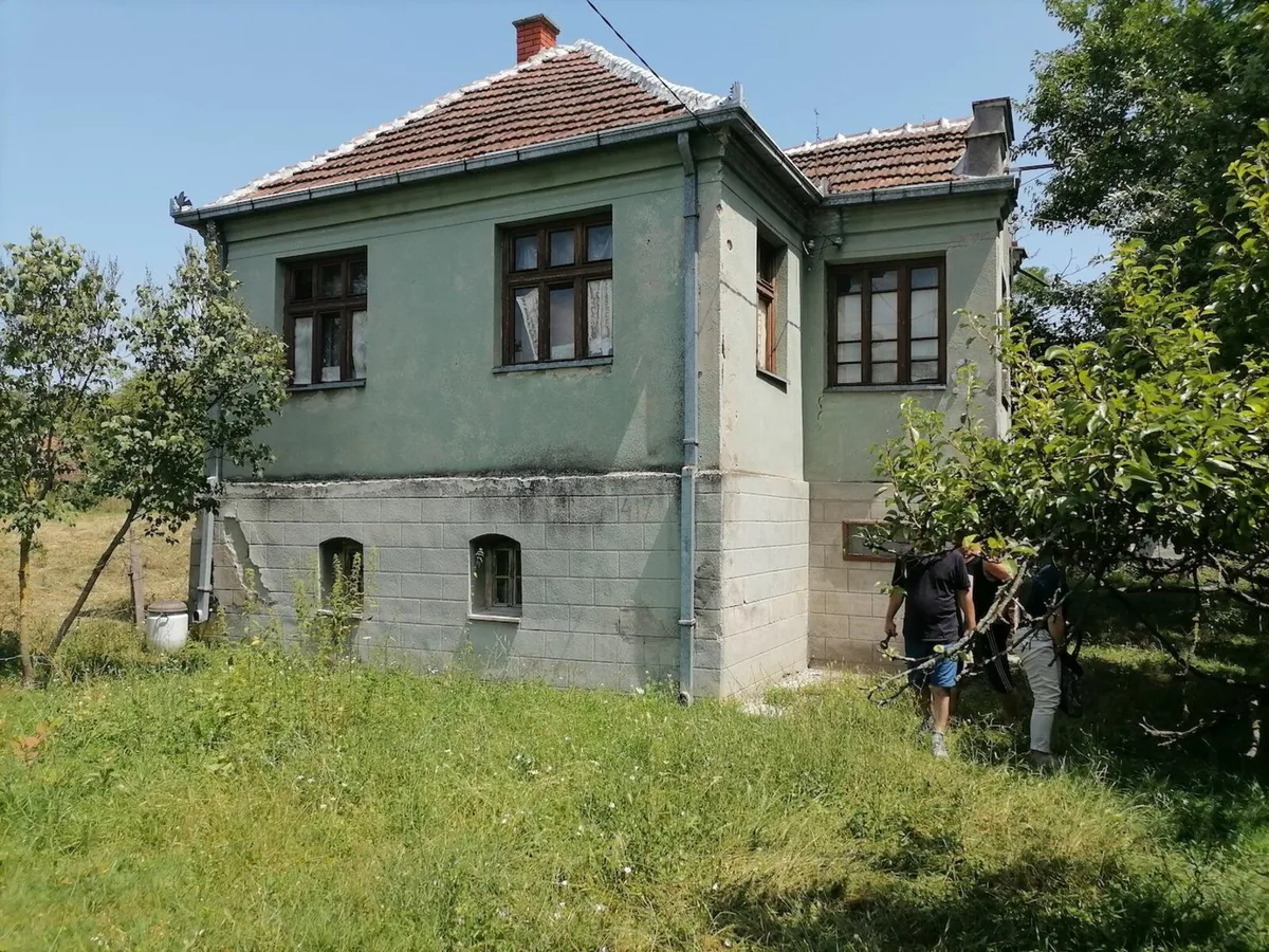 Traditional Serbian 3 Bed House - Image 2