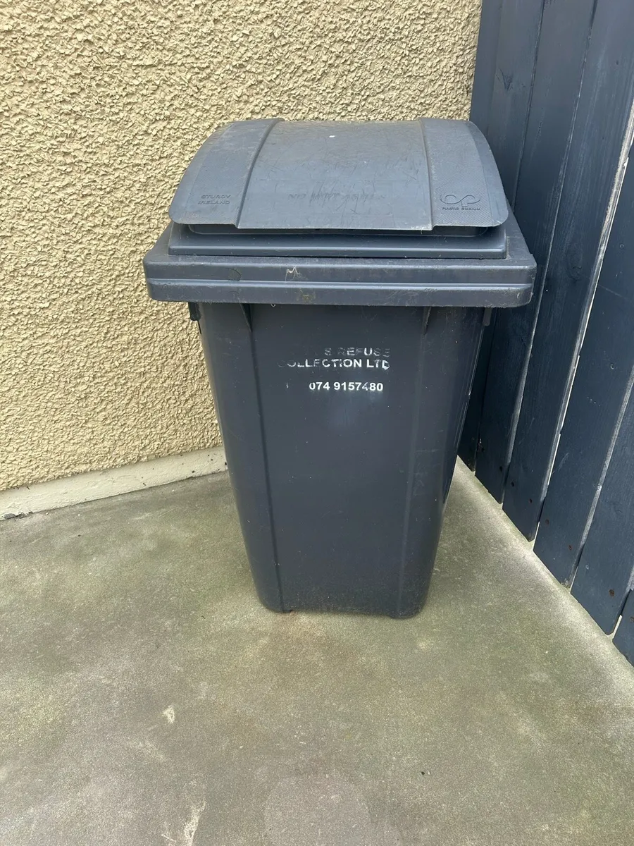 Wheelie bin - Image 1