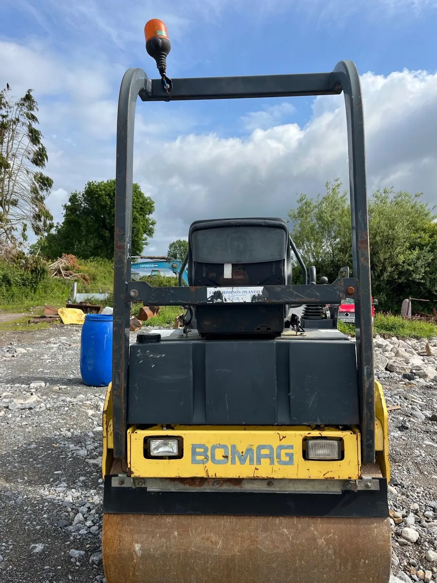 Bomag 120 Roller - Image 2