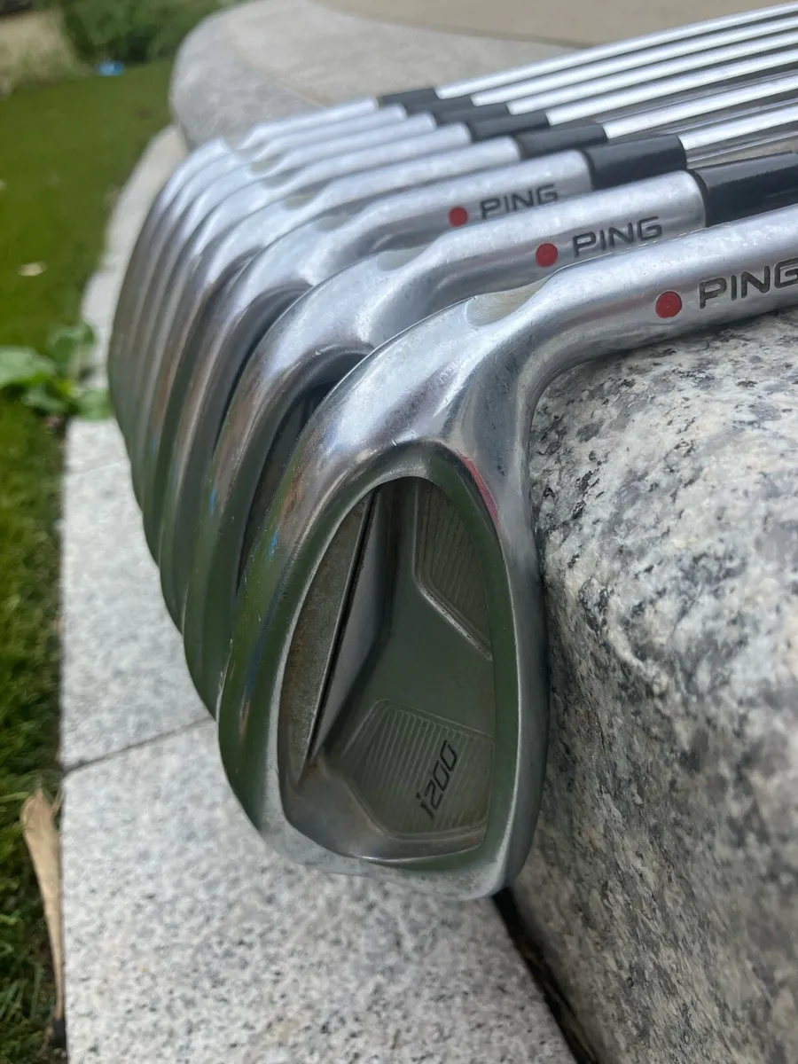 Complete set of Ping i200 irons - Image 4