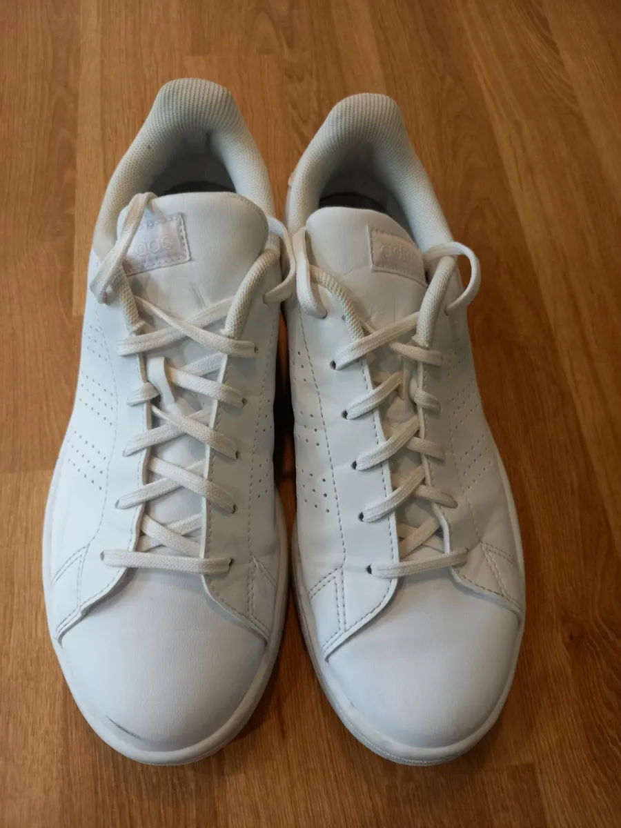 White Adidas Size 5 and a half UK - Image 2
