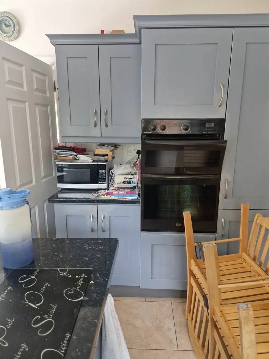 Kitchen  and utility units - Image 4