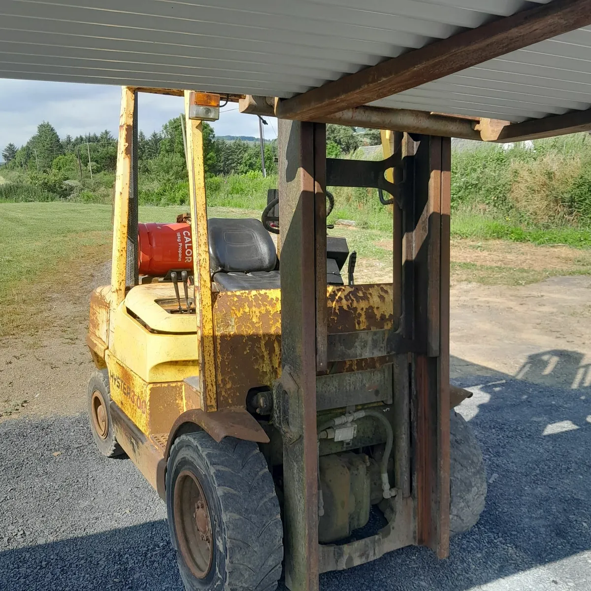 Forklift - Image 3