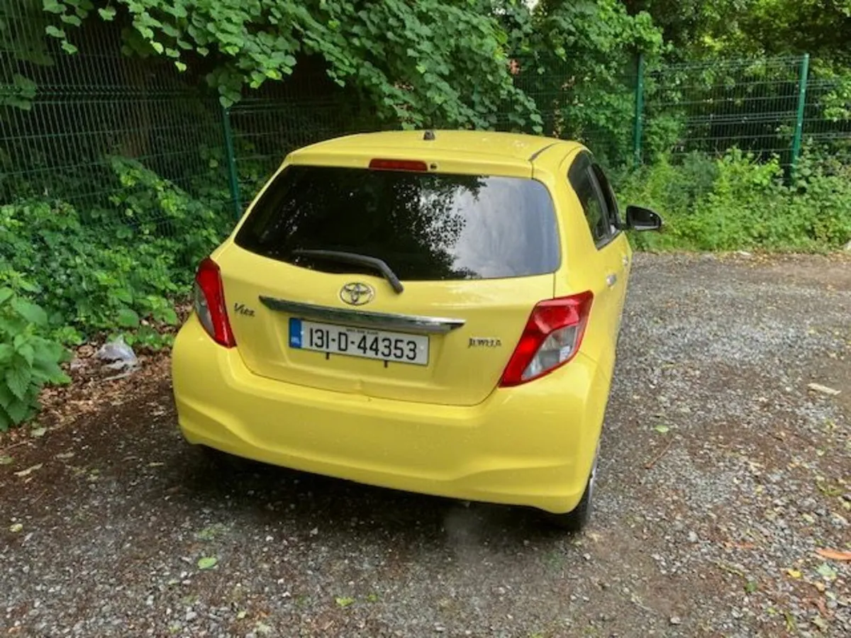 Toyota Vitz 2013 - Image 2