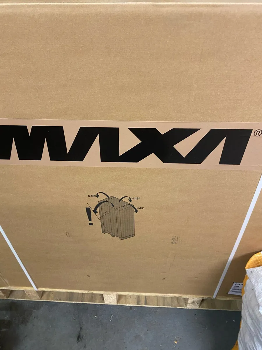 10 KW Air to water Heat pump (240volt)