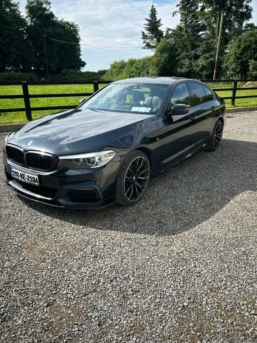 BMW 5-Series 2019 - Image 1