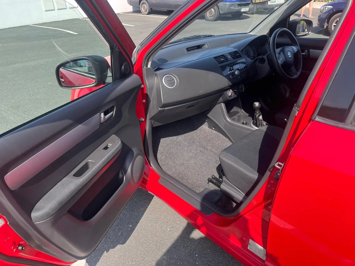 Suzuki Swift 2008 - Image 2