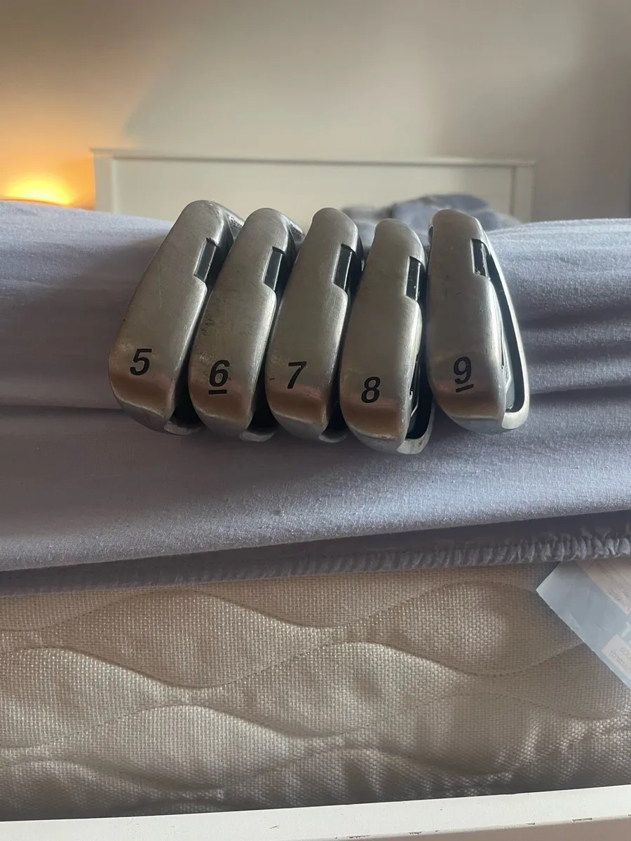 Golf Irons - Image 2