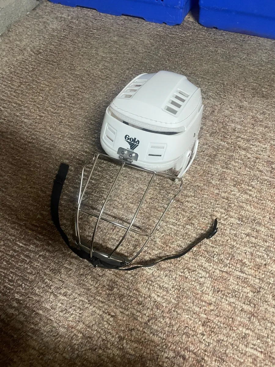 Gola Hurling Helmets - Image 4