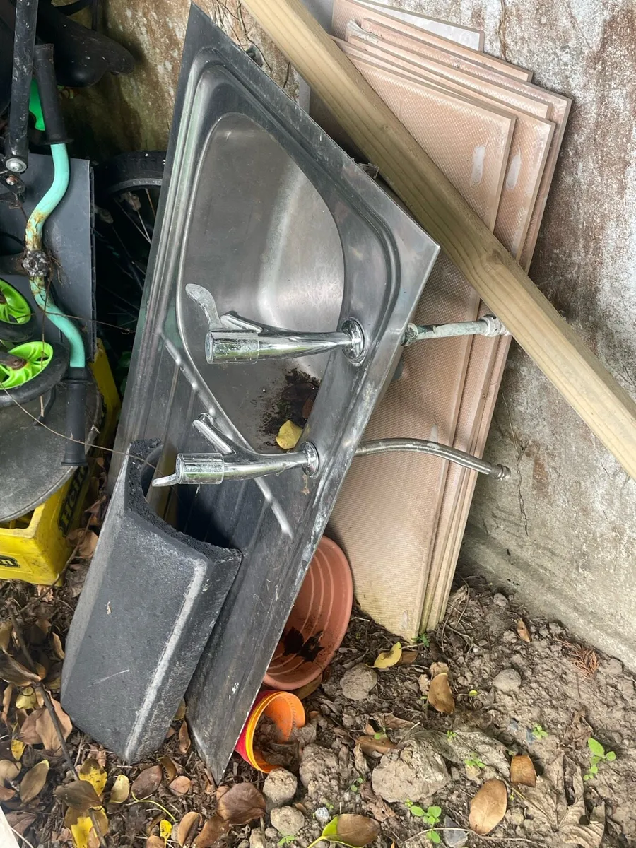 Kitchen sink