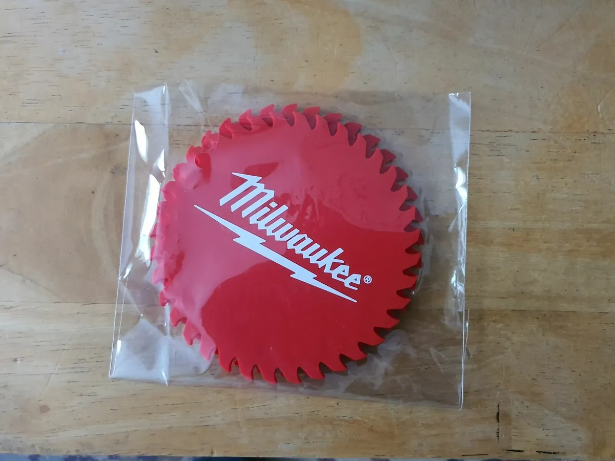 Milwaukee Packout Thermal Mug + Coaster - Image 2