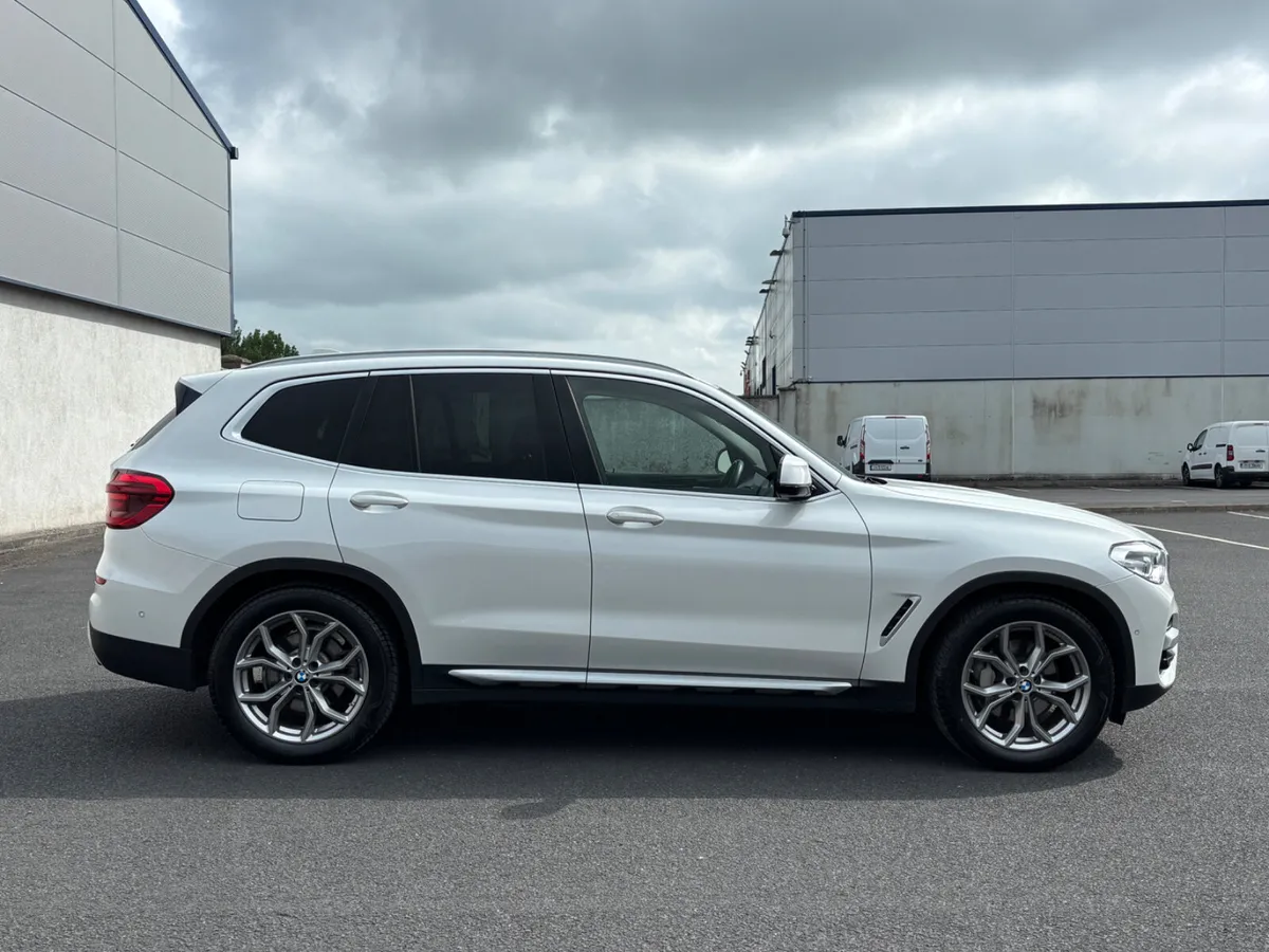 2021 BMW X3 X-Line X Drive 30e FSH - Image 4