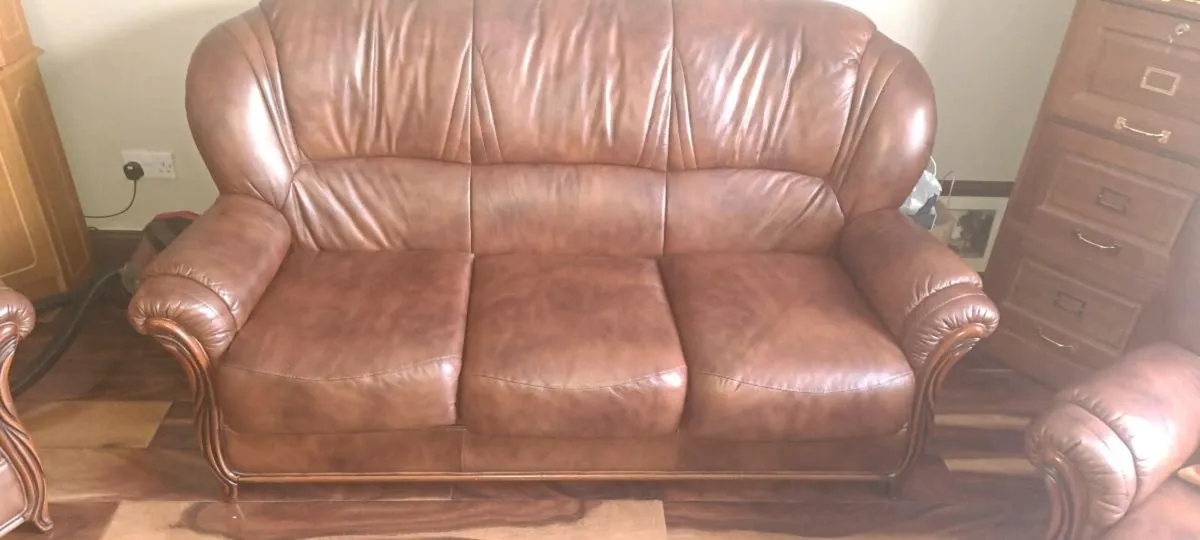 3 seats sofa leather - Image 2