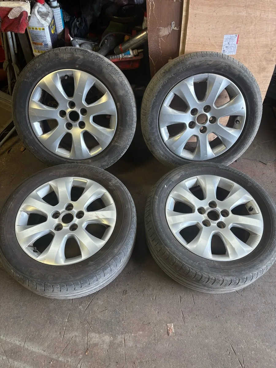 Insignia alloys 5x120 - Image 1