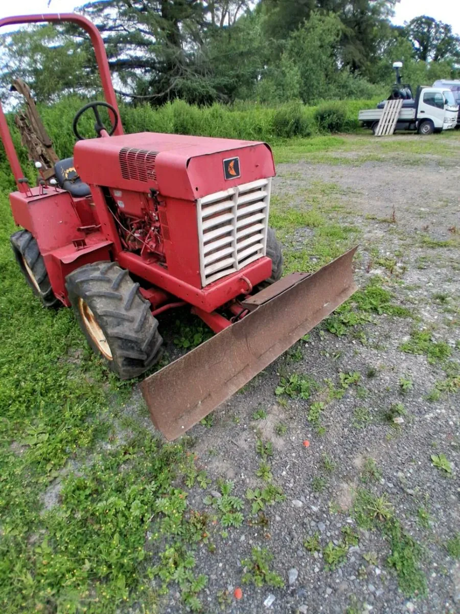 Ditch witch trencher - Image 3