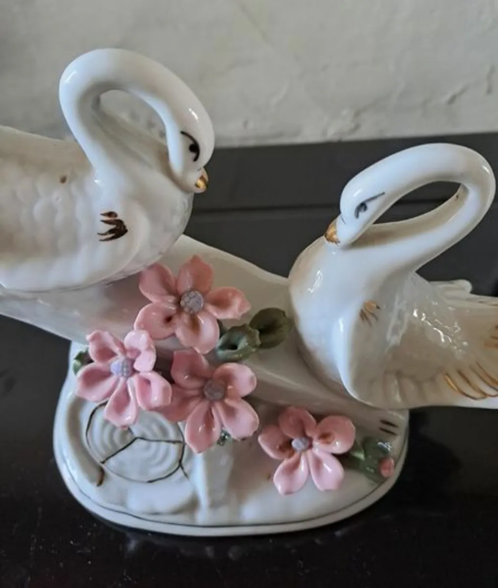 Swans ornament - Image 3