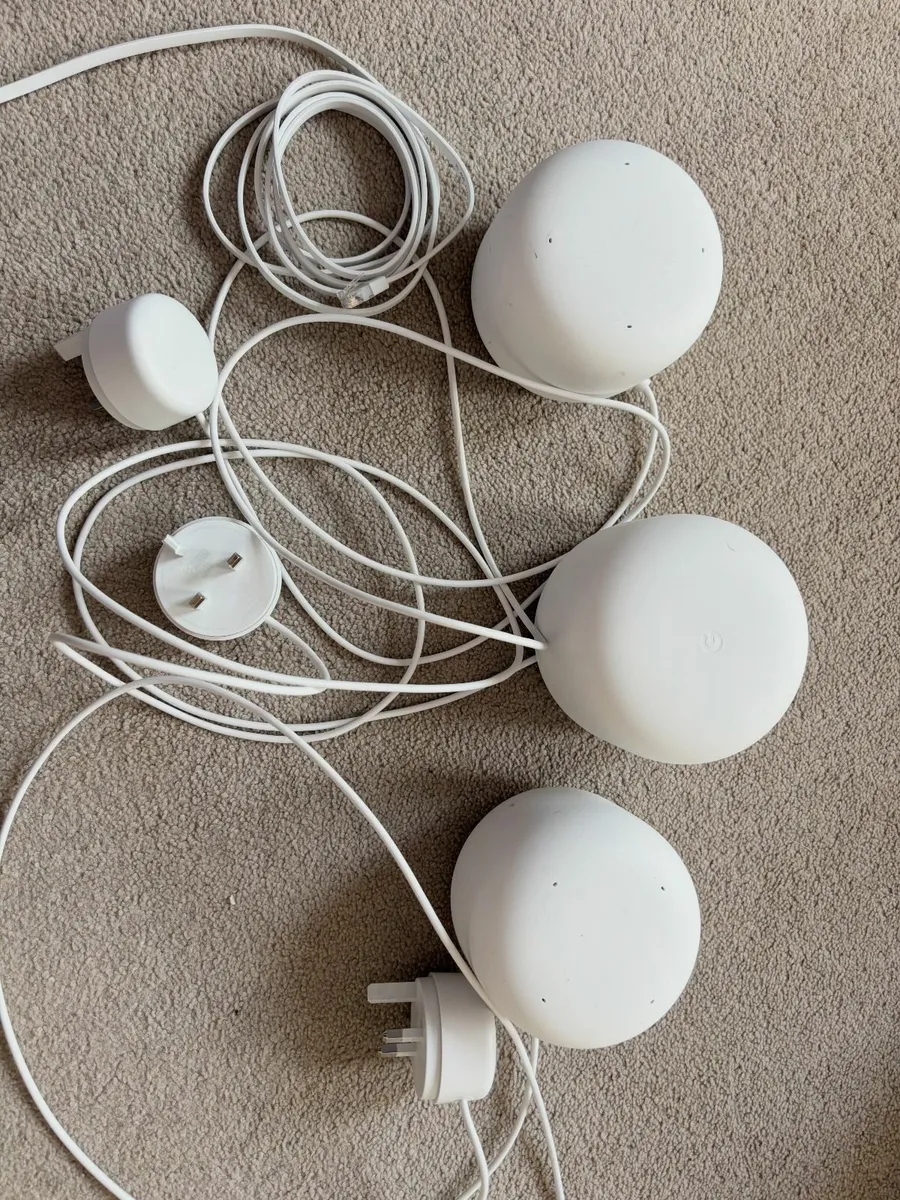 Google Nest Wifi Booster system - Image 3