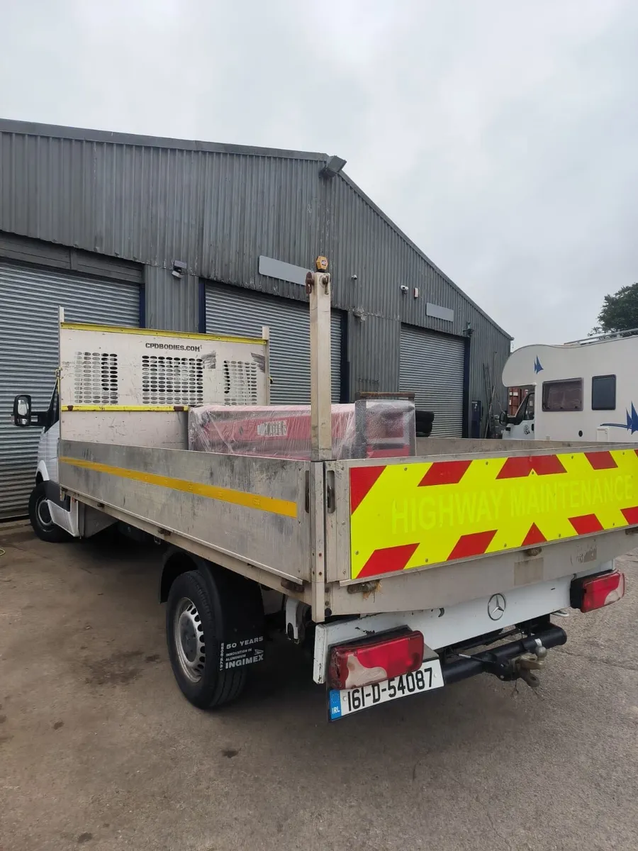 Mercedes Sprinter (Flat Bed Van) - Image 2