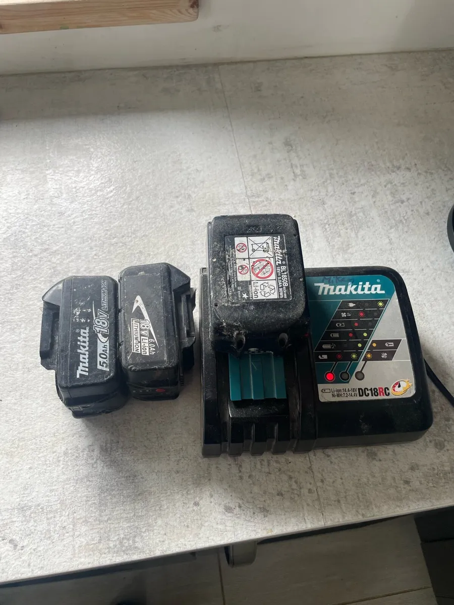 Makita batteries and charger