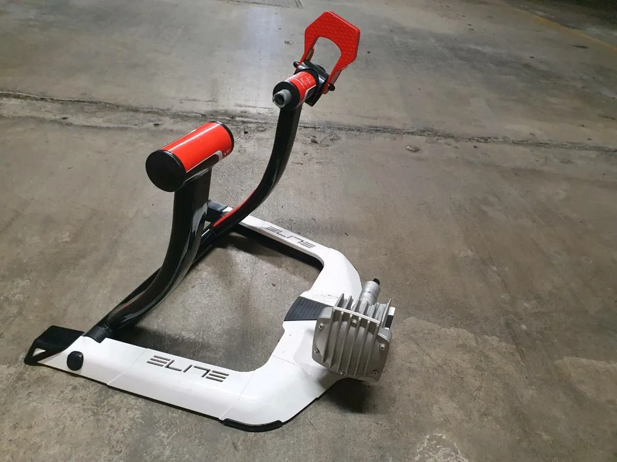 Elite Qubo Bike Trainer - Image 3