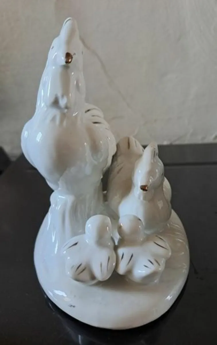 Chicken family ornament - Image 2