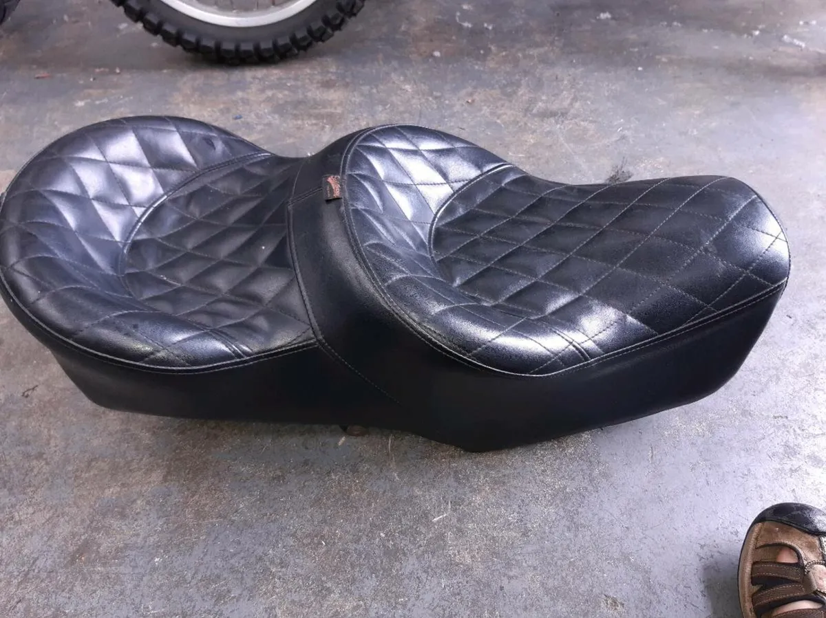 KING & QUEEN CUSTOM SEAT USA SADDLEMEN - Image 1