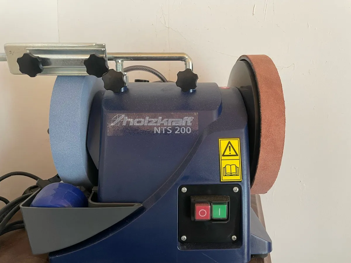 Sip 12x36 wood lathe +sharpener +bench - Image 4