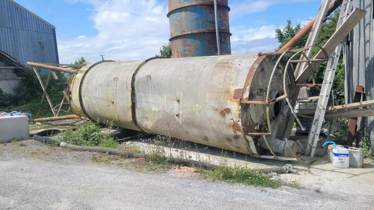 Cement Silo - Image 1