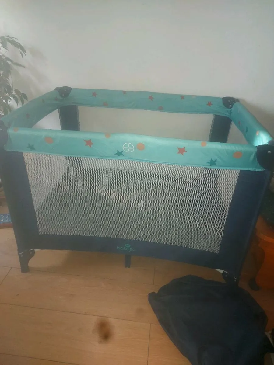 Travel cot - Image 3