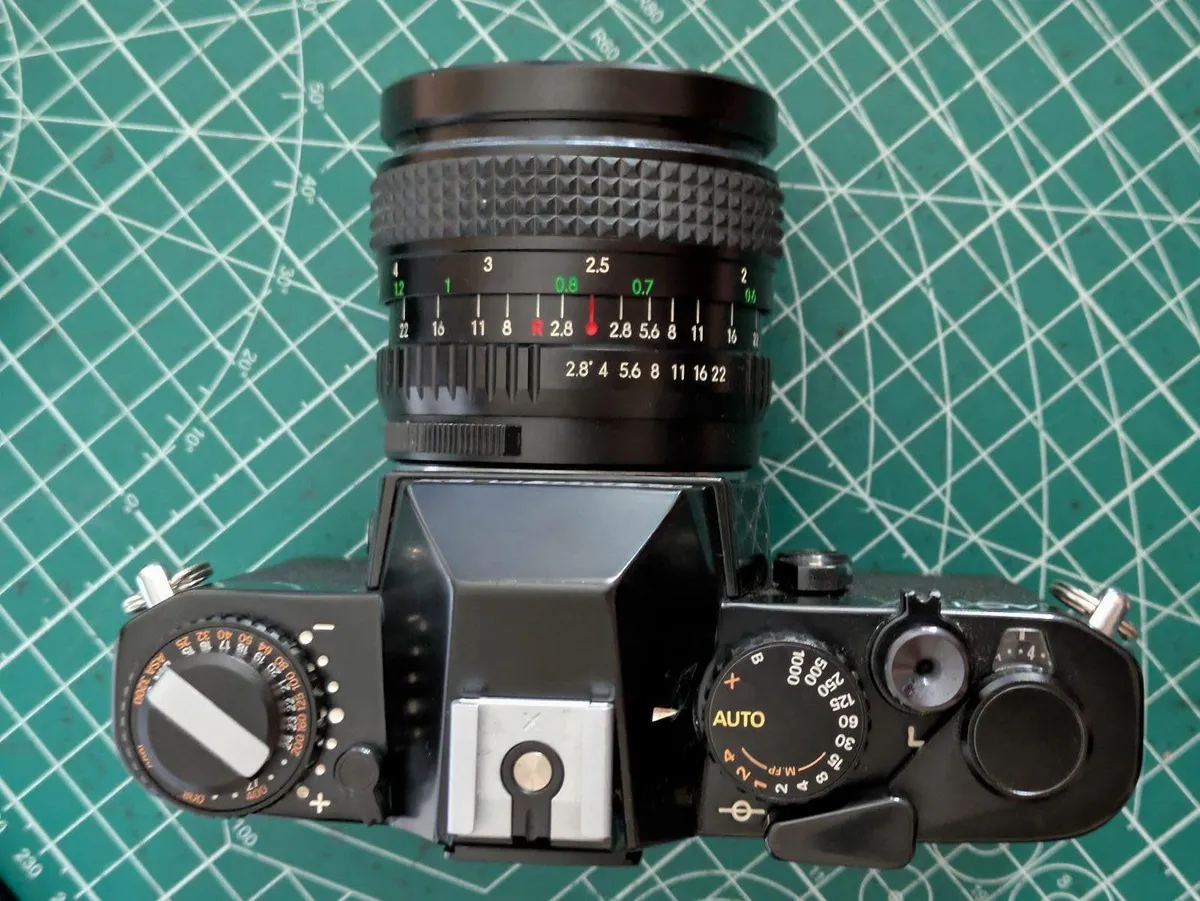 🎞️ Revueflex AC 1 -35mm film SLR camera+ 35mm/2.8 - Image 4